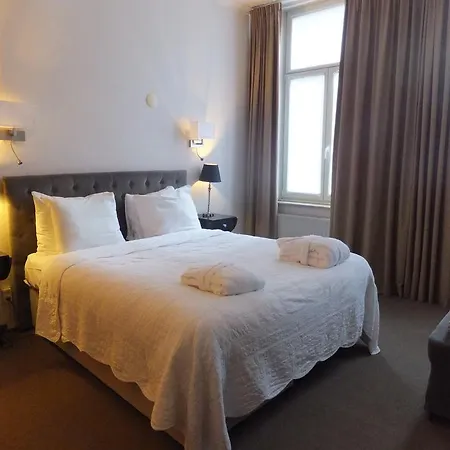 Hotel D'orangerie 3*