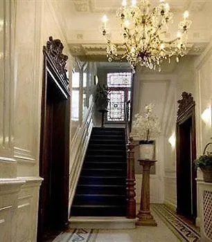 D'orangerie Hotel 3*